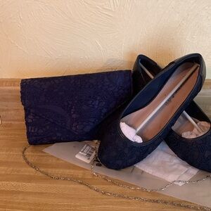 Clutch w matching flats